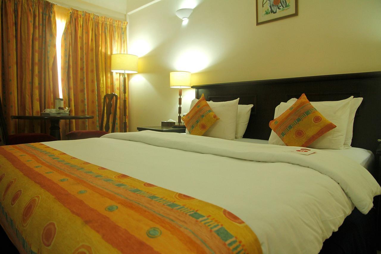Ramada Resort Accra Extérieur photo