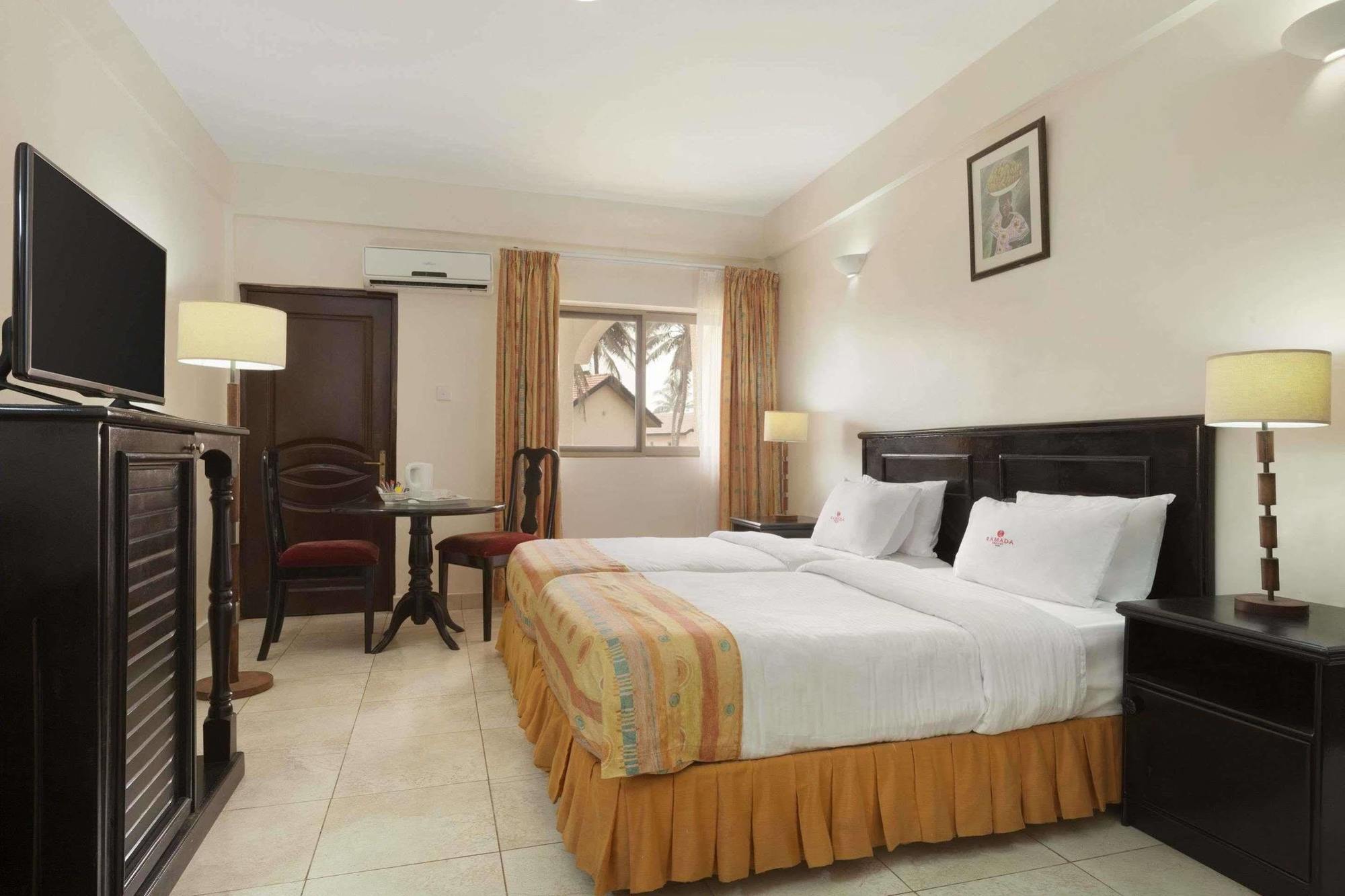 Ramada Resort Accra Extérieur photo