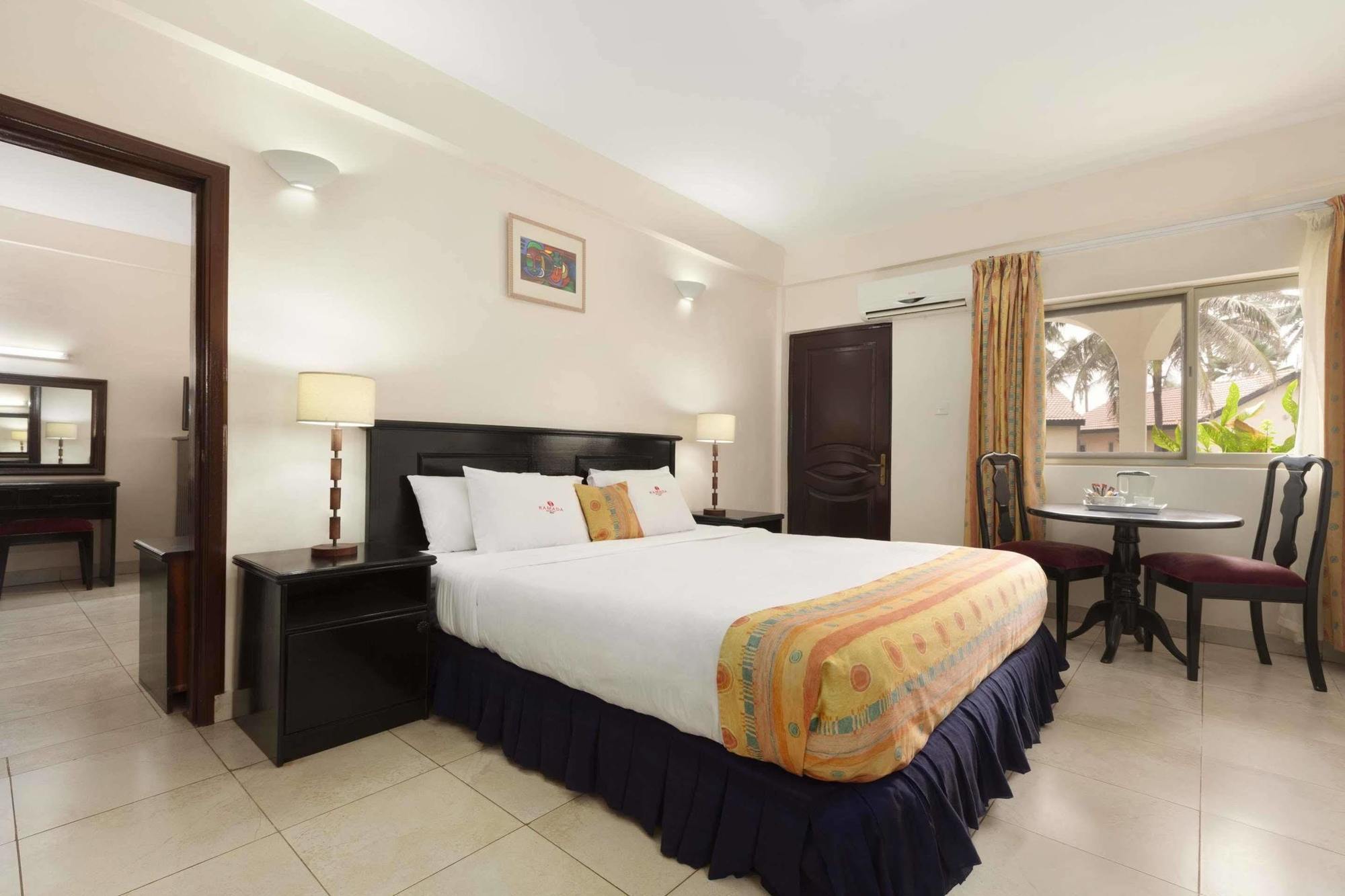 Ramada Resort Accra Extérieur photo