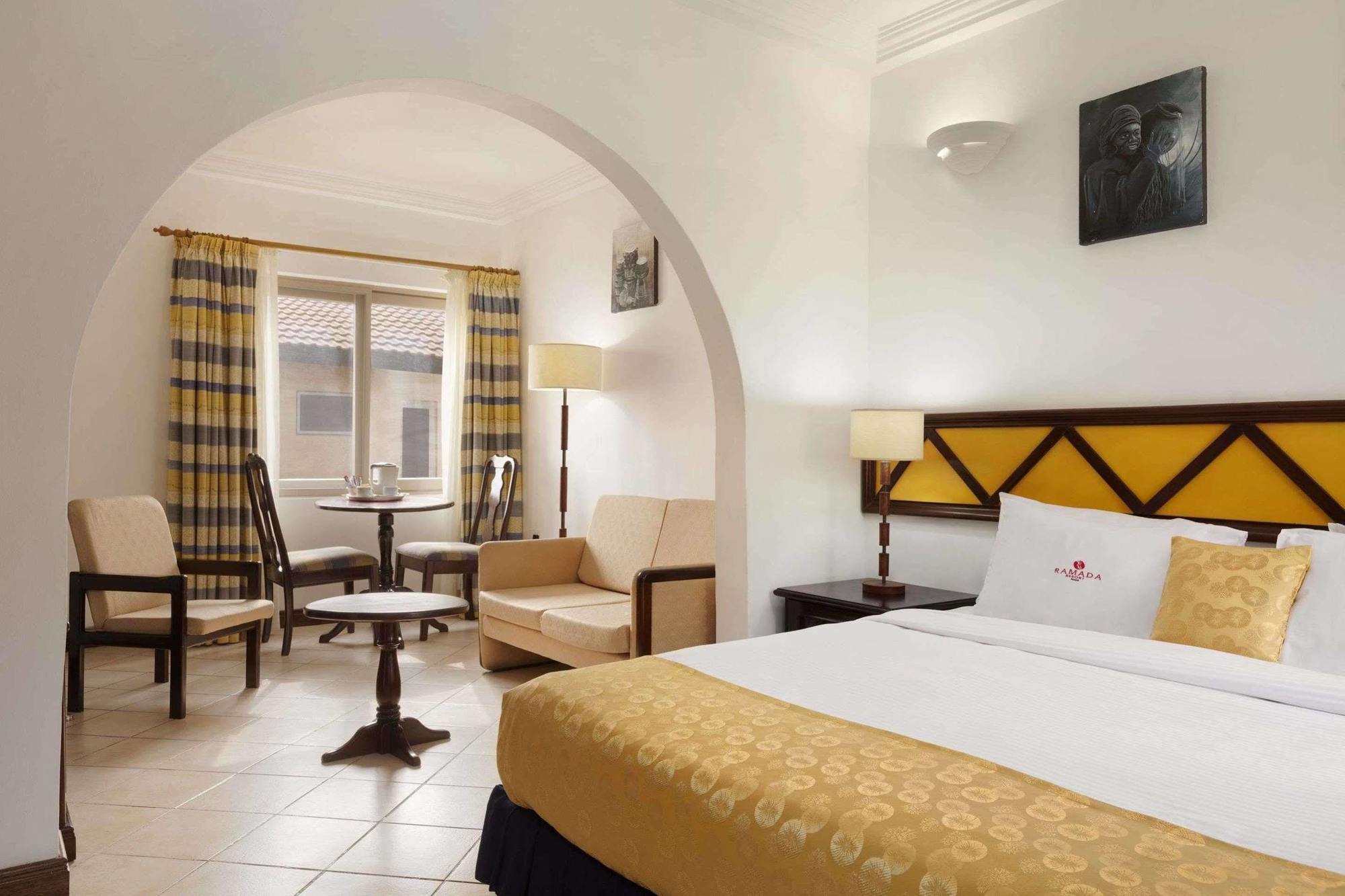 Ramada Resort Accra Extérieur photo